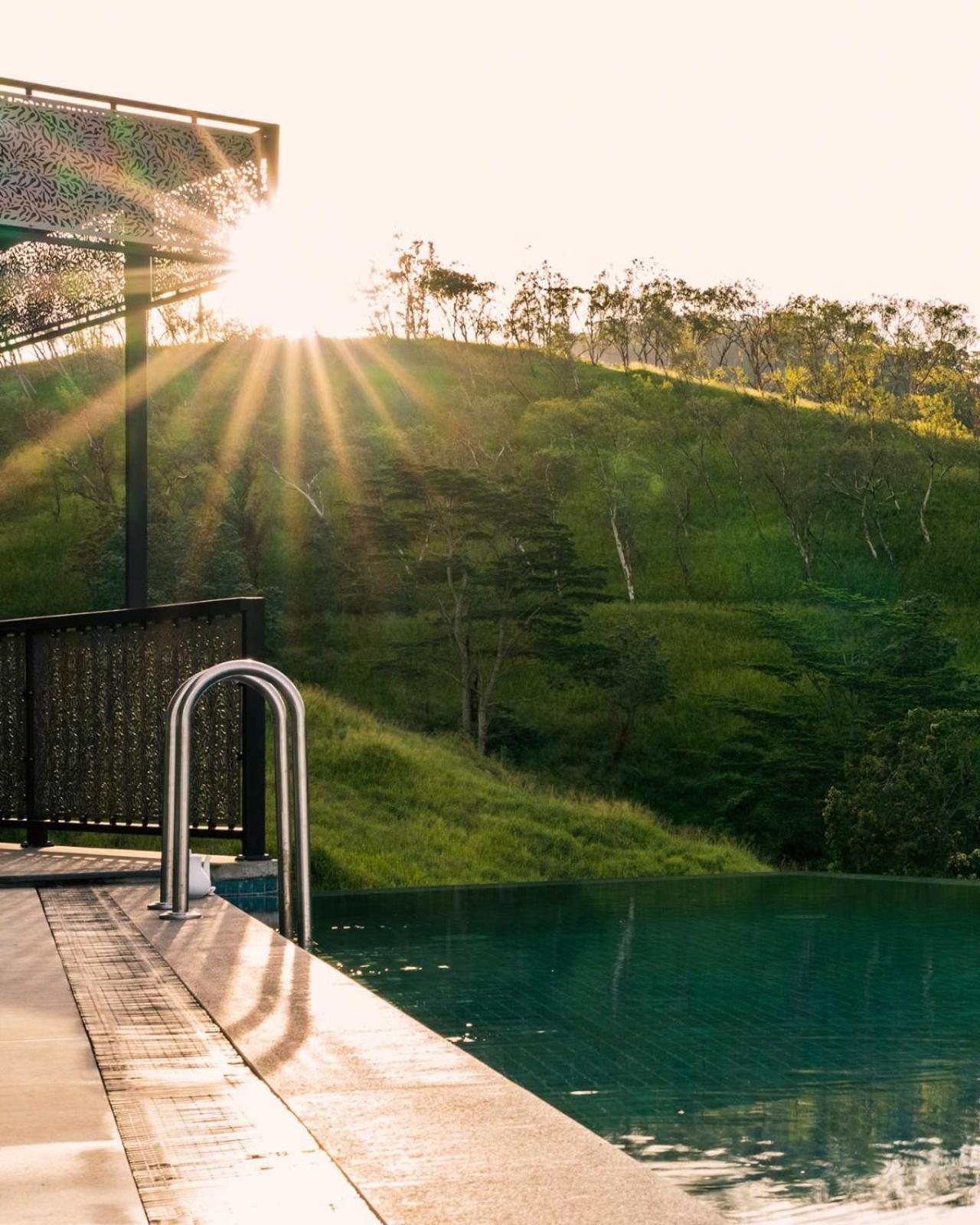 Skyloft Kandy By Aaradhya Exterior foto