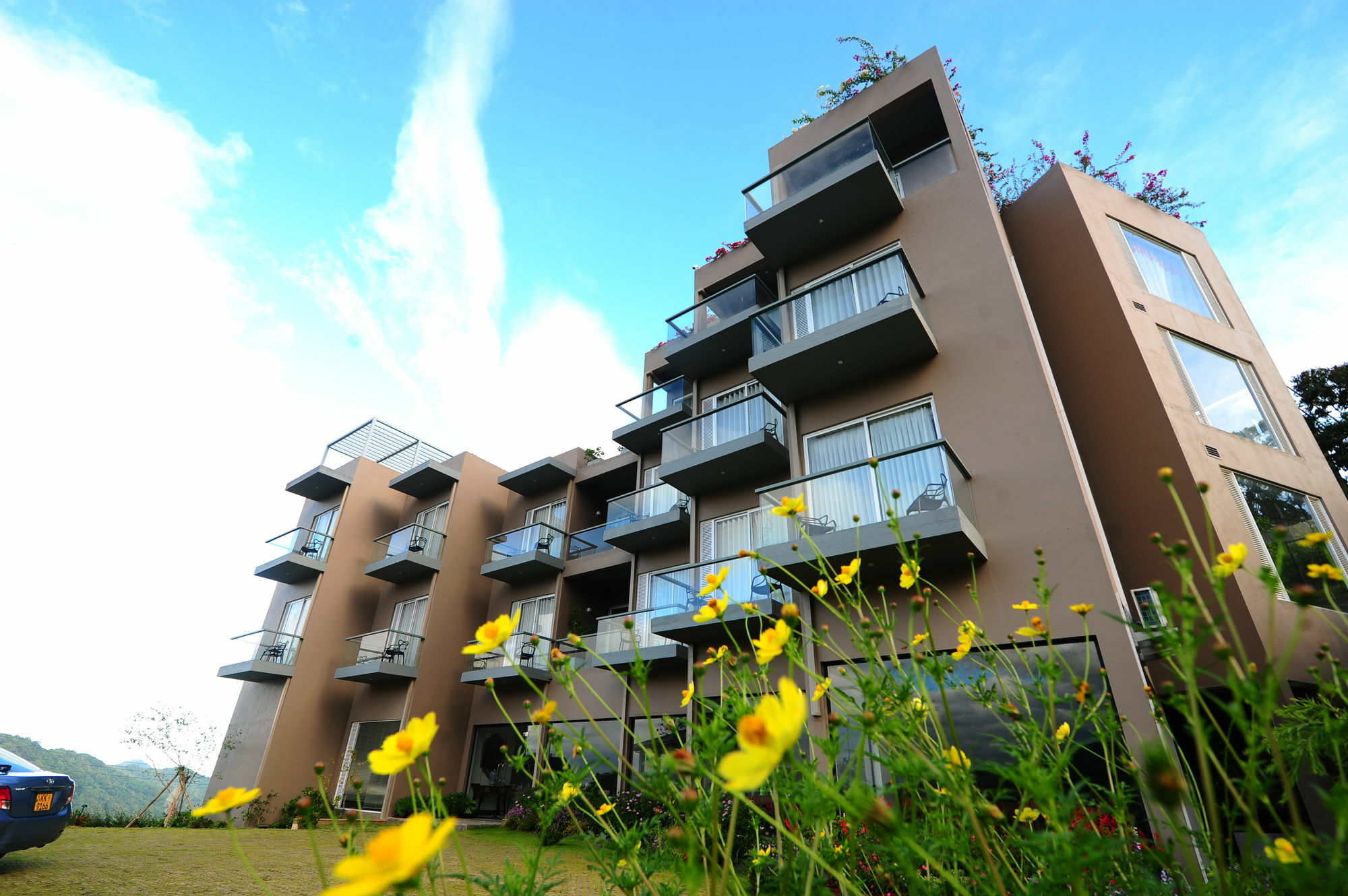 Skyloft Kandy By Aaradhya Exterior foto